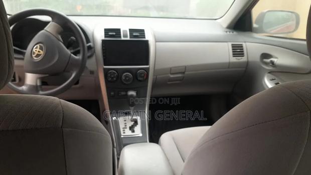 Toyota Corolla 2013 Red