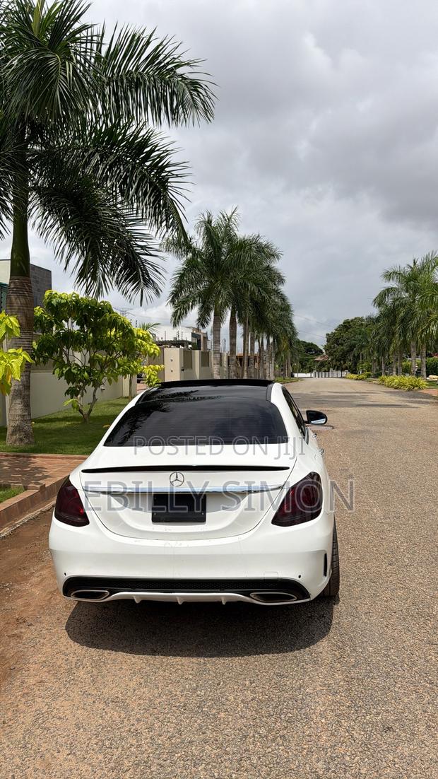 Mercedes-Benz C300 Base 4Matic Sedan AWD (2.0L 4cyl 7A) 2016 White