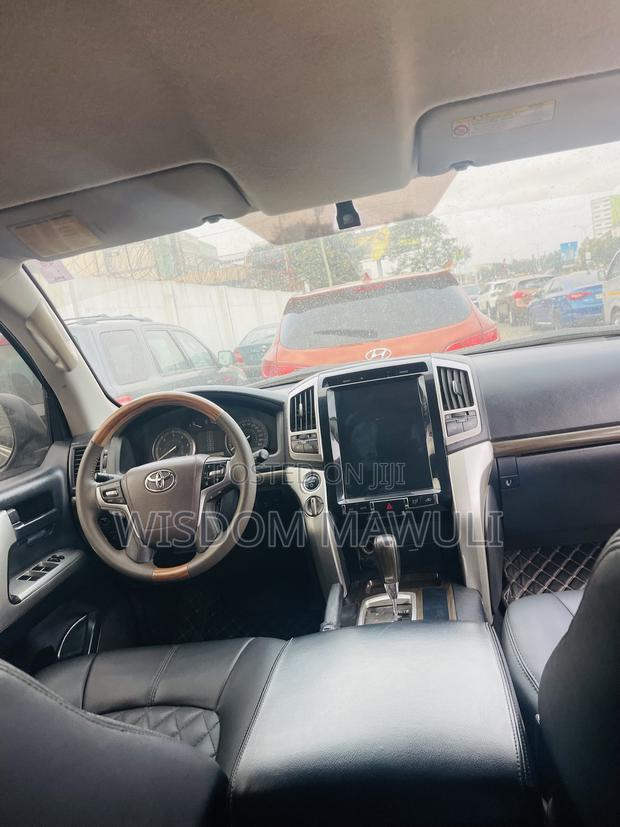 Toyota Land Cruiser 2013 Black