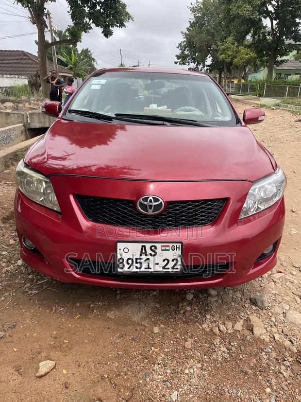 Toyota Corolla 2010 Red