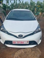 Toyota Vitz 2014 White for sale