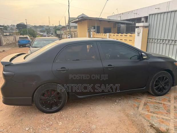 Toyota Corolla 2009 Black
