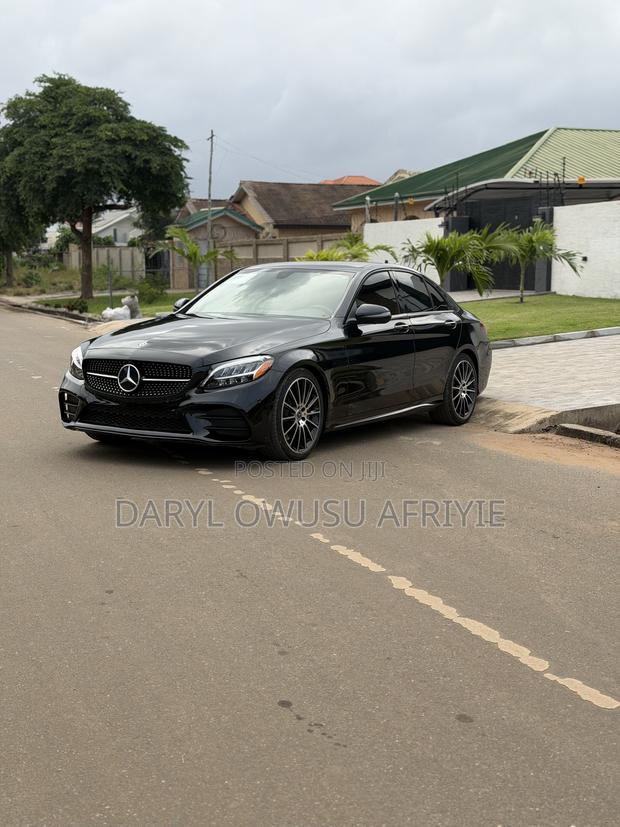 Mercedes-Benz C300 2020 Black