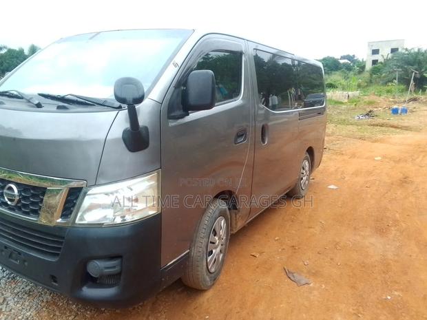 Nissan Caravan 2018 Gray
