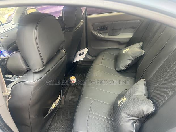 Hyundai Elantra 2004 Blue
