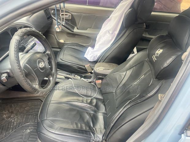 Hyundai Elantra 2004 Blue