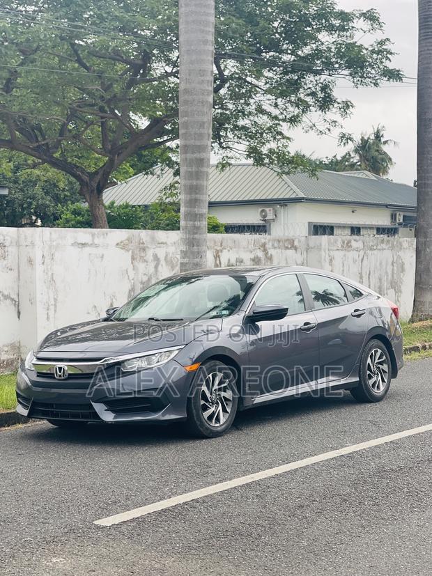 Honda Civic EX 4dr Sedan (1.5L 4cyl) 2016 Gray