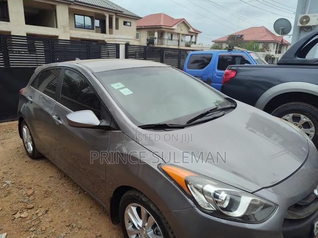 Hyundai Elantra 2013 Silver