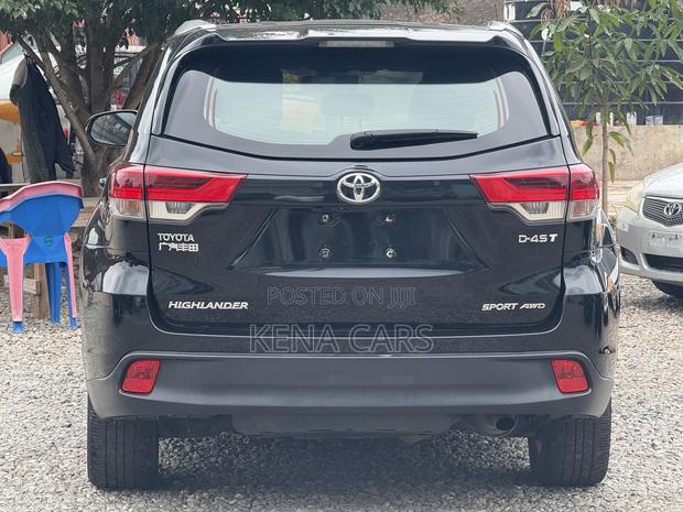 Toyota Highlander XLE 2019 Black