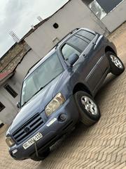 Toyota Highlander 2005 Blue for sale