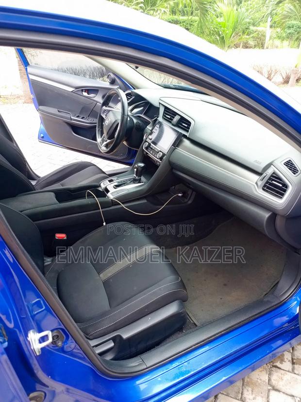 Honda Civic 2021 Blue