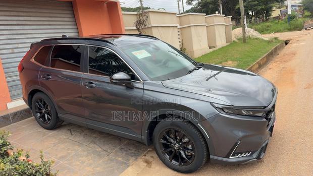 Honda CR-V 2024 Gray