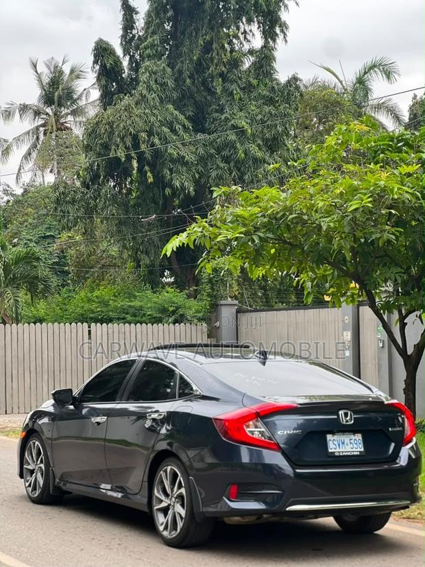 Honda Civic Touring Sedan 2019 Black