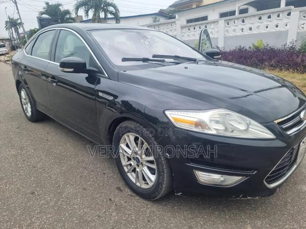 Ford Mondeo 2012 Black
