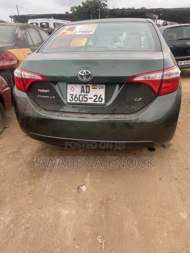 Toyota Corolla 2016 Green