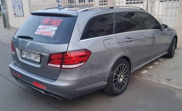 Mercedes-Benz E220 2013 Silver