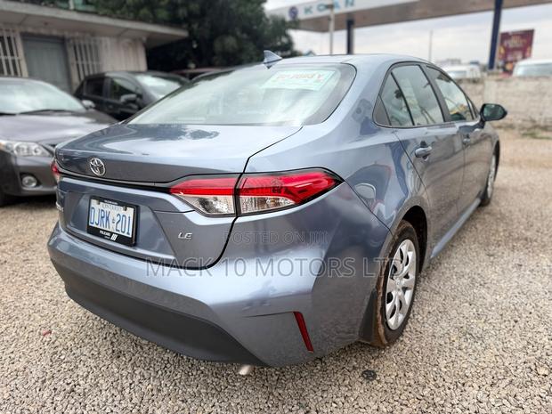 Toyota Corolla 2025 Blue