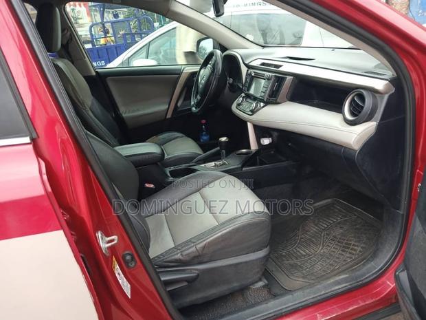 Toyota RAV4 2016 Red