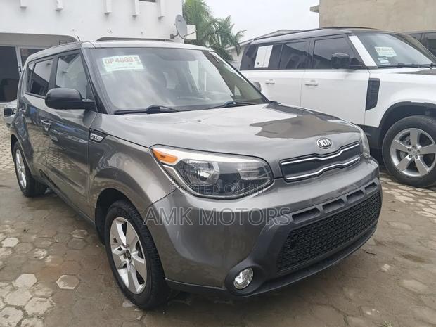 Kia Soul Hatchback 2019 Beige