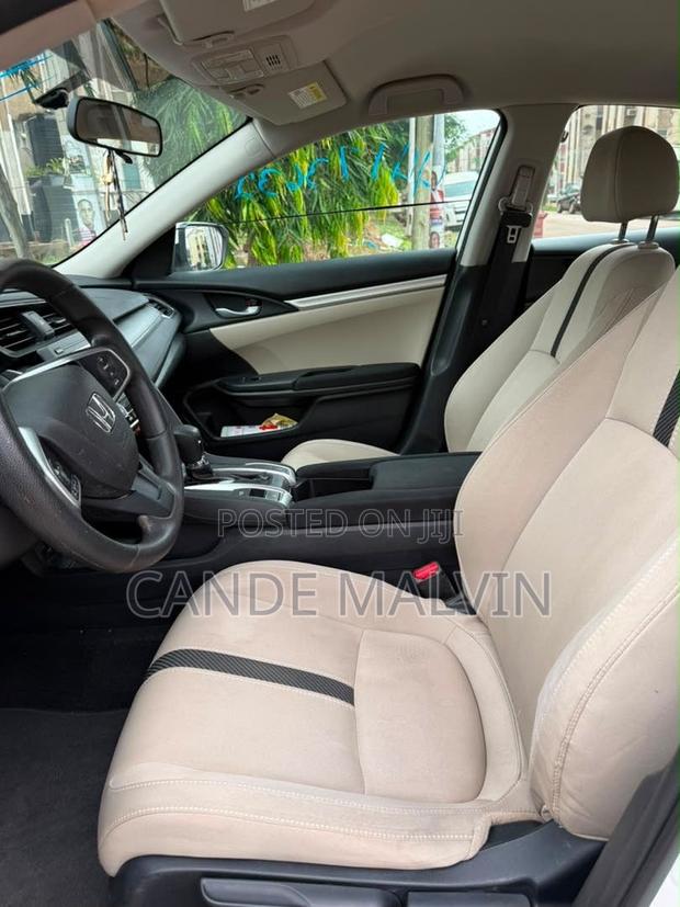 Honda Civic 2017 White