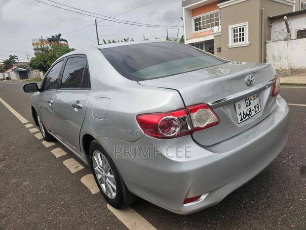 Toyota Corolla 2013 Gray