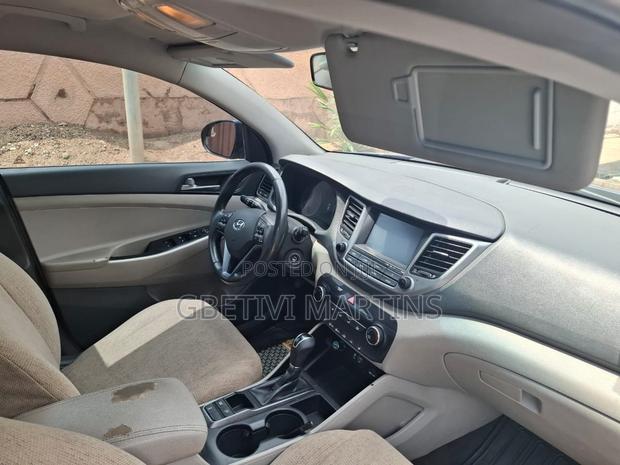 Hyundai Tucson 2017 Blue