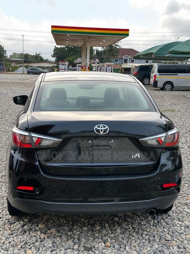 Toyota Yaris iA 1.5 FWD 2017 Black