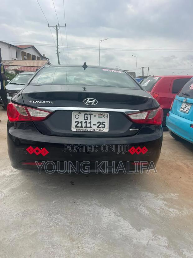Hyundai Sonata 2013 Black