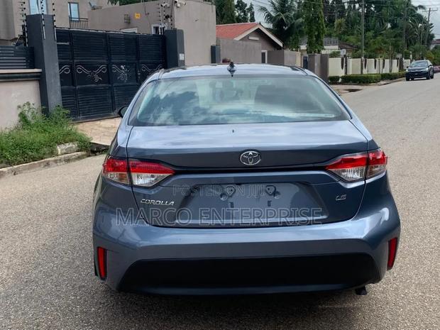 Toyota Corolla LE 2023 Blue