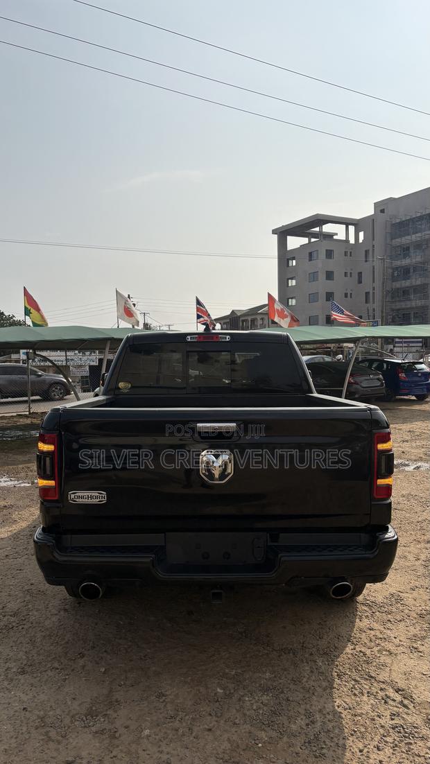 Dodge RAM 1500 5.7 Petrol AWD 2021 Black