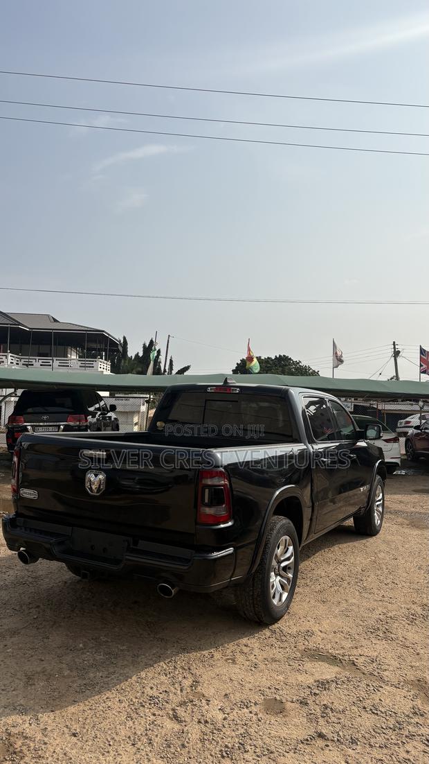 Dodge RAM 1500 5.7 Petrol AWD 2021 Black