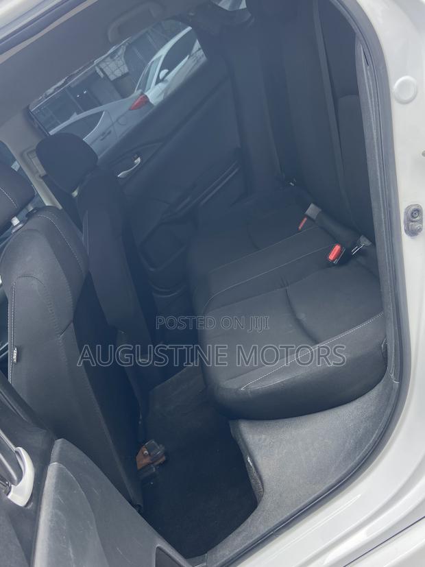 Honda Civic LX Sedan 2019 White