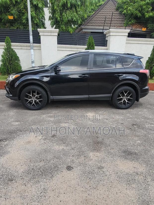 Toyota RAV4 2017 Black
