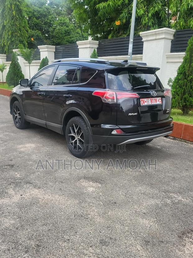 Toyota RAV4 2017 Black