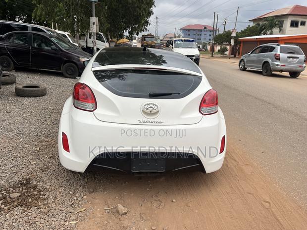 Hyundai Veloster 2014 White