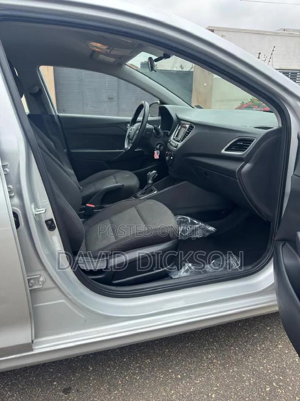 Hyundai Accent 2020 Silver