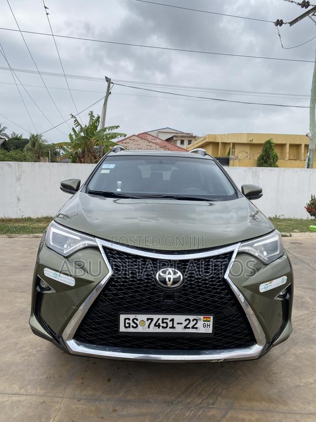 Toyota RAV4 SE AWD (2.5L 4cyl 6A) 2016 Green
