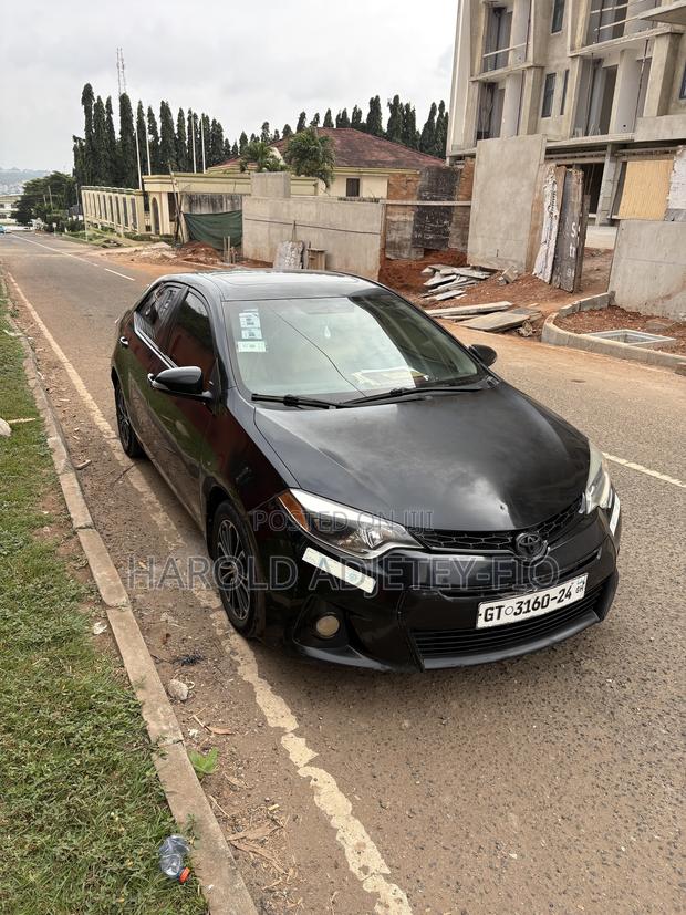 Toyota Corolla S 4dr Sedan (1.8L 4cyl CVT) 2014 Black