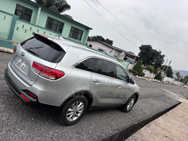 Kia Sorento 4dr SUV 2016 Silver