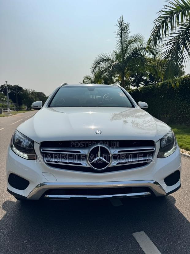 Mercedes-Benz GLC-Class 2017 White