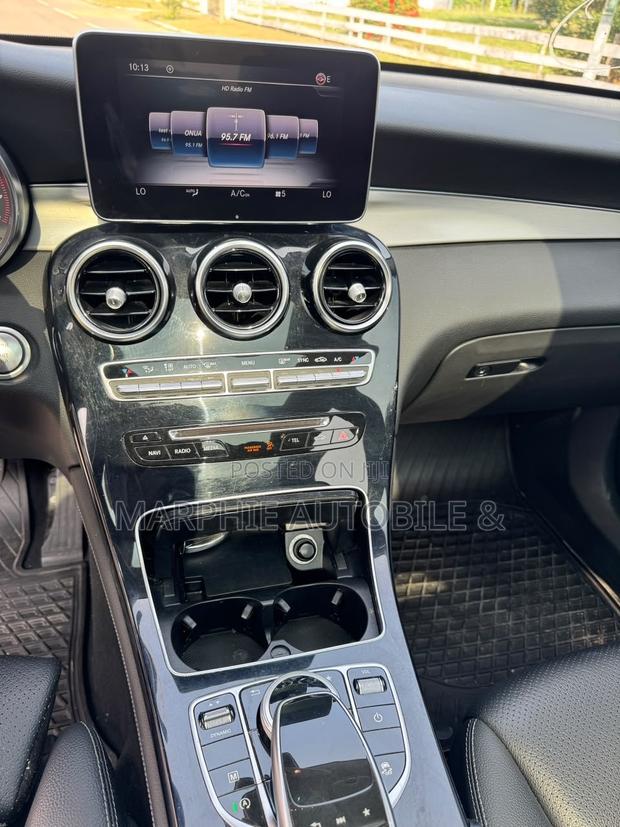 Mercedes-Benz GLC-Class 2017 White