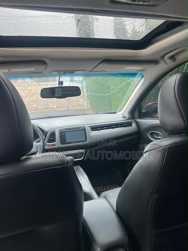 Honda HR-V EX-L w/Navigation AWD 2017 Red