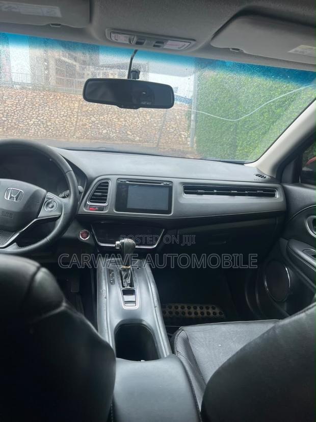 Honda HR-V EX-L w/Navigation AWD 2017 Red