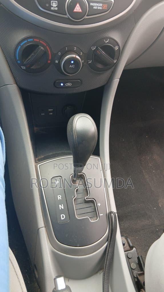 Hyundai Accent SE Hatchback 2017 Black