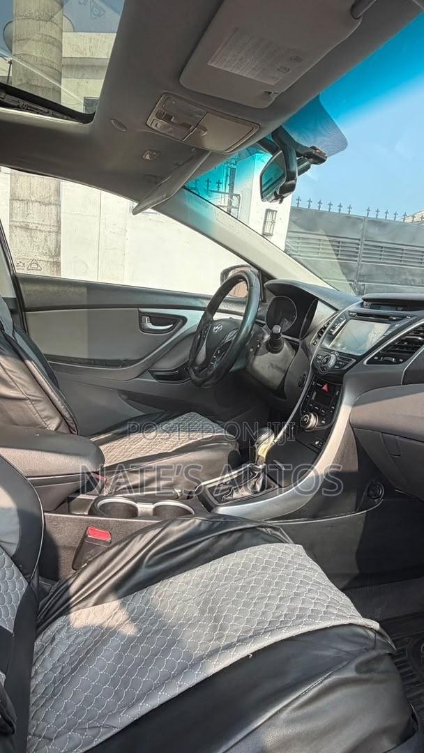 Hyundai Elantra Limited 4dr Sedan (1.8L 4cyl 6A) 2015 Black