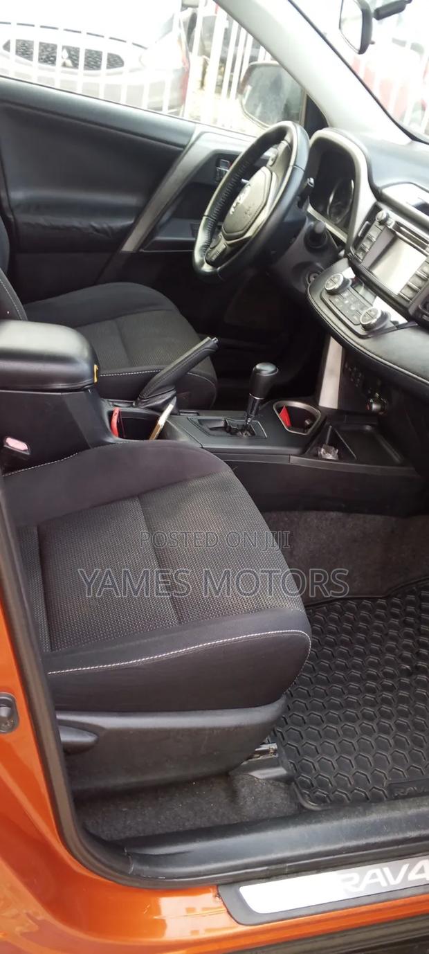 Toyota RAV4 2016 Beige