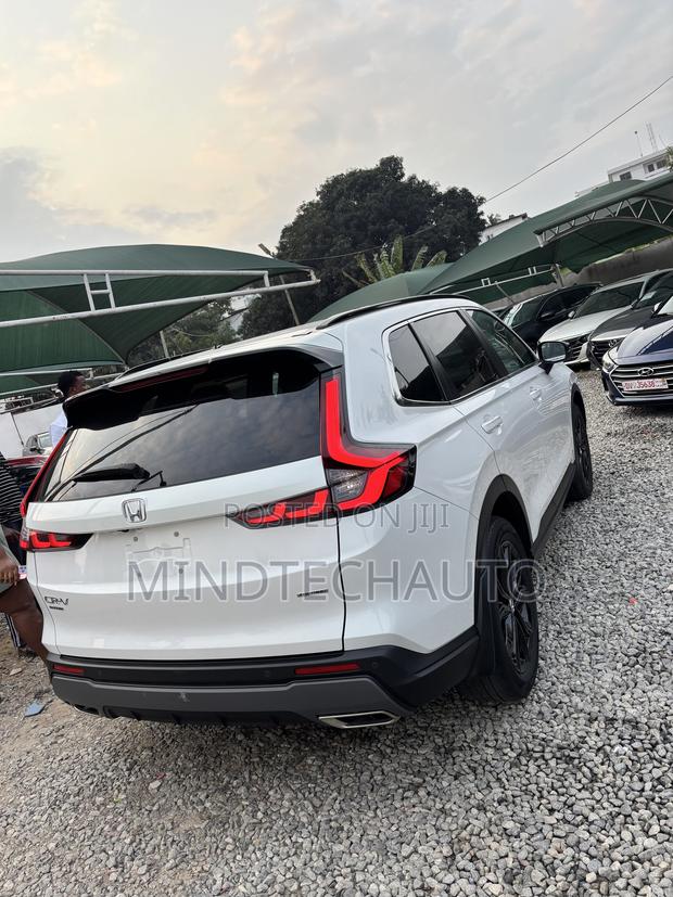 Honda CR-V LX AWD 2024 White
