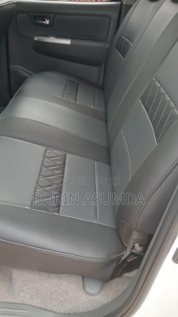Toyota Hilux 3.0 D-4D 4x4 2013 White