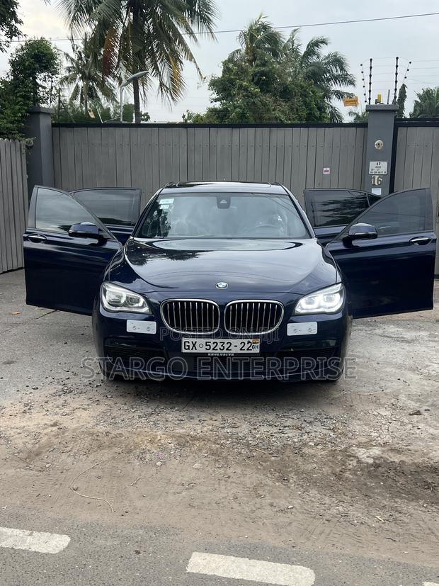 BMW 7 Series 750Li 4dr Sedan (4.4L 8cyl Turbo 8A) 2015 Blue