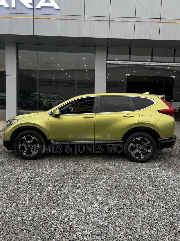 Honda CR-V Touring AWD 2018 Green
